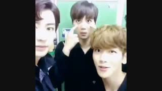 اکسو (چانیول بکهیون سوهو کای ) در vapp به به کای چه لباسی پوشیده!به خدا اگه پسرا توایران میپوشیدین؛فحش بارون میکردینشون!