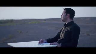 موزیک ویدئو جدید محسن یگانه به نام کویر