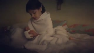 وقتی بارانا بستنی شکلاتی خالی میخوره