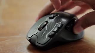 بررسی ماوس گیمینگ Logitech G700s / رسانه تصویری وی گذر