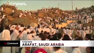 لحظات آسمانی حجاج خانه خدا بر کوه عرفات