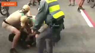 ترکوندن طرف رو!!