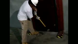 تست مقاومت درب ضد سرقت