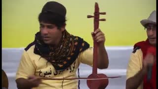 طنز,خوانندگی  لری