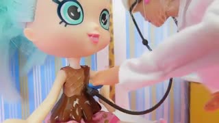 شاپکینز به دکتر می رود