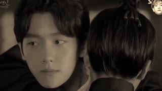 میکس کامل  از بکهیون اکسو و z hera سریال عاشقان ماه (دیدم تا بازارش داغه بذارم^ـــــــ^)  آهنگ فوق العاده kill this love