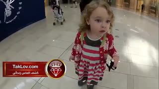 واکنش دختر آمریکایی به صدای اذان