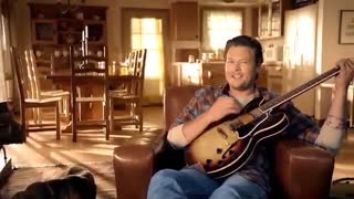 blake shelton :زنبورعسل