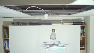 تعویض لامپ بوسیله درون ( هلیکوپتر )