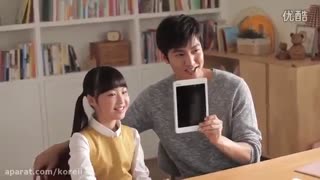 پشت صحنه تبلیغ چینی از لی مین هو#ویتامین صبح# (این آقا منو رسما میخواد بکشه)