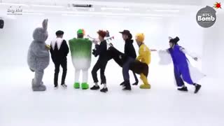 BTSخانومای قرن بیست و یکم ورژن هالووین [BANGTAN BOMB] 방탄소년단 (BTS) '21세기 소녀 (21st Century Girl)' Dance Practice (Halloween ver.)