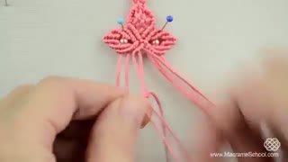 دستبند مکرومه بافی