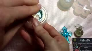 گردنبند با گل طبیعی۲