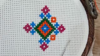 گردنبند شماره دوزی