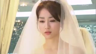 سکانس منتخب از قسمت پانزدهم سریال نابغه تبلیغات*تو عروسیت باید روشن تر لبخند بزنی*