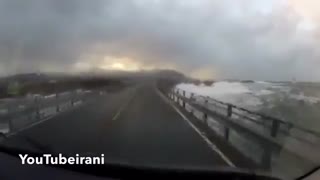 دستمـ تو دستـِ یارِهـ قلبمـ چهـ بیقَرارِهـ+ت