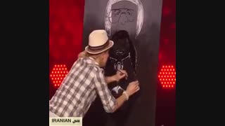 نقاشی با دودست