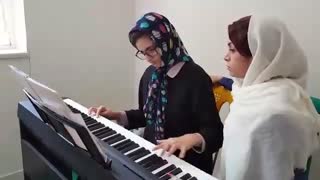موسیقی - توسط یک کودک اوتیسم