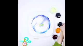 آموزش نقاشی شگفت انگیز روی شیرخوردنی!