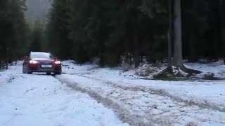 آئودی 2017   A4 ALLROAD QUATTRO 2.0TDI  در جنگل های پوشیده از برف در کوههای تاترا