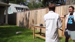 چالش گلوله در برابر شعله شمع-اسلومونشن