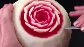 حکاکی گل رز روی هندوانه ، یلدا