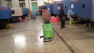 زمین شوی برقی - اسکرابر کابلی - شرکت بازرگانی پیشتاز