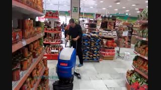 اسکرابر باتری دار / نظافت صنعتی هایپرمارکت ها و فروشگاه ها
