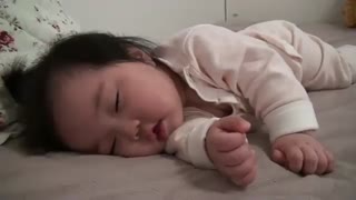 خوشگل ترین و ناز ترین  بچه ی کره ای  تا حالا دیدید   خیلی معصومه ووووووی