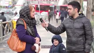 King Fun: مخ پسرا رو میزنی یا میخوری؟