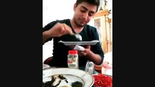 دهنم اب افتاد تو روحت:)کوفتت بشع