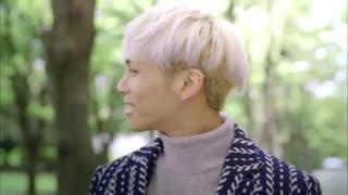 موزیک ویدیو فوق العاده از شاینی با زیرنویس فارسی به اسم sing your song