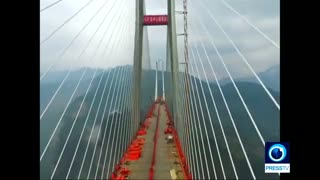 مرتفع‌ترین پل کابلی دنیا درچین افتتاح شد