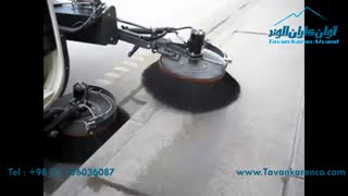 شستشوی خیابان ها و جدول خیابان با سوییپر  Comac CS140