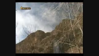 اجرای اهنگ گلزاران  در برنامه سیمینه زرینه   خواننده احمد مرادی