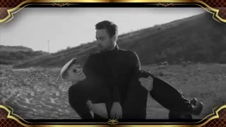 خیلى خنده داره حتماً ببینید من ک مردم