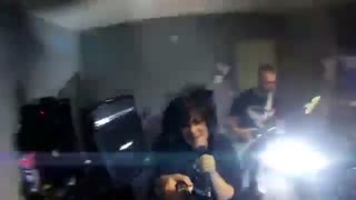 Fantastic baby _به سبک راک