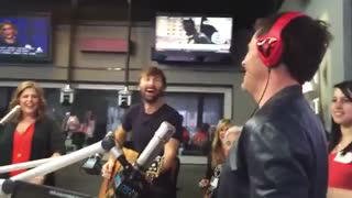 JAMES MARSDEN - چرا کسی این جیگر منو ندیده؟