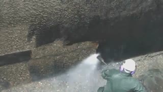 پاک کردن قیر با واترجت صنعتی فوق فشار قوی