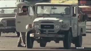 دایرکتوری فیلم-Standing in the Mist