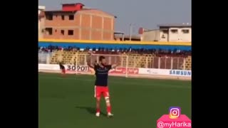 تشویق وحشتناک و خیلی هماهنگ محمد عباس زاده توسط هوادران نساجی مازندران