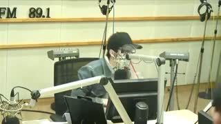 lee hong ki kiss the radio with got 7