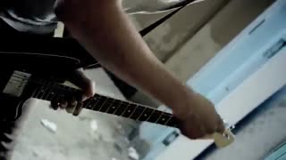 Paramore: Monster [OFFICIAL VIDEO]