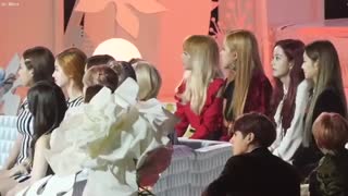 ری اکشن بلک پینک و توایس به برنده شدن اکسو و بی تی اس