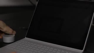 مایکروسافت در یک ویدیوی جدید قدرت Surface Dial را نمایش می دهد