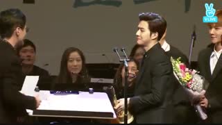 اکسو برنده جایزهconcertبرایexo planet3 شد