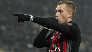 خلاصه بازی: آث میلان 2 - 1 فیورنتینا