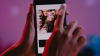 قابلیت جدید اینستاگرام | اشتراک گذاری تا 10 عکس و فیلم در یک پست (به زودی)