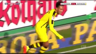 خلاصه بازی : فرایبورگ 0 - 3 دورتموند