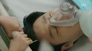 قسمت سوم سریال کره ای دکتر غریبه +زیرنویس آنلاین با بازی لی جونگ سوک و کانگ سو را